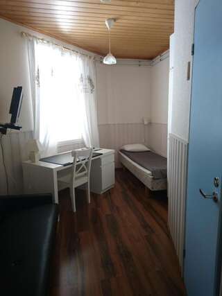 Мотели SEO Motel Alavieska Alavieska Одноместный номер с ванной комнатой-3