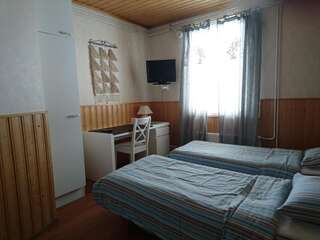 Мотели SEO Motel Alavieska Alavieska Бюджетный двухместный номер с 2 отдельными кроватями-1
